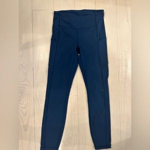 Lu Lu lemon leggings mid rise color is called midnight.